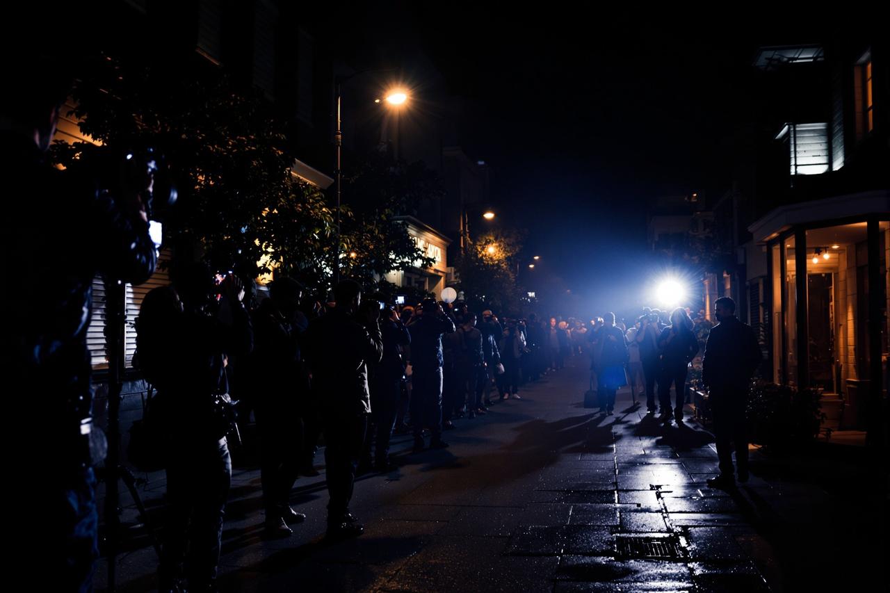 某顶流男星被曝私下行为不检点，多名知情人士联合发声